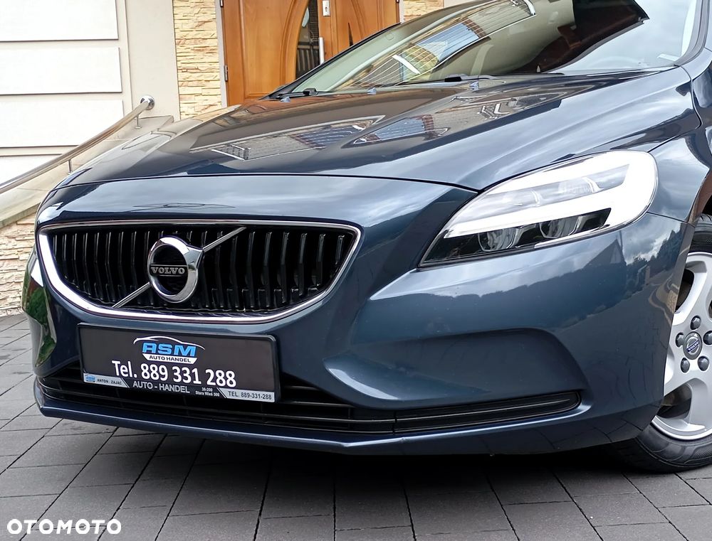 Volvo V40 T2 Drive-E Momentum - 39