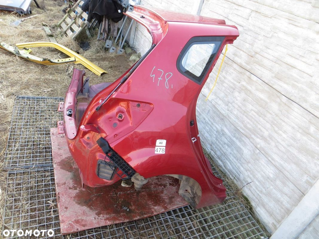 KIA VENGA PAS TYLNY WANNA BŁOTNIK ĆWIARTKA PRAWY 09- - 7