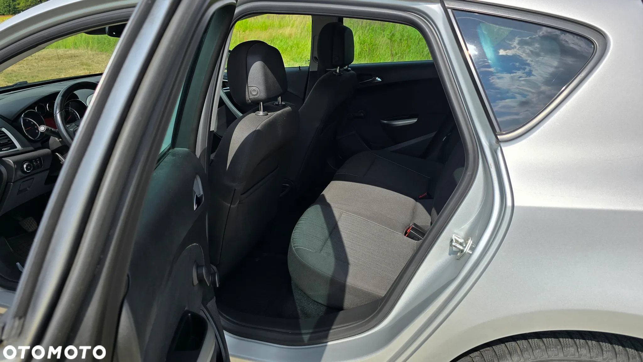 Opel Astra 1.4 Turbo Sports Tourer Edition - 36