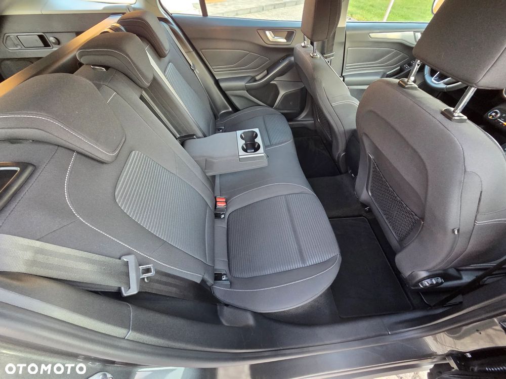 Ford Focus 2.0 EcoBlue Titanium Business - 8