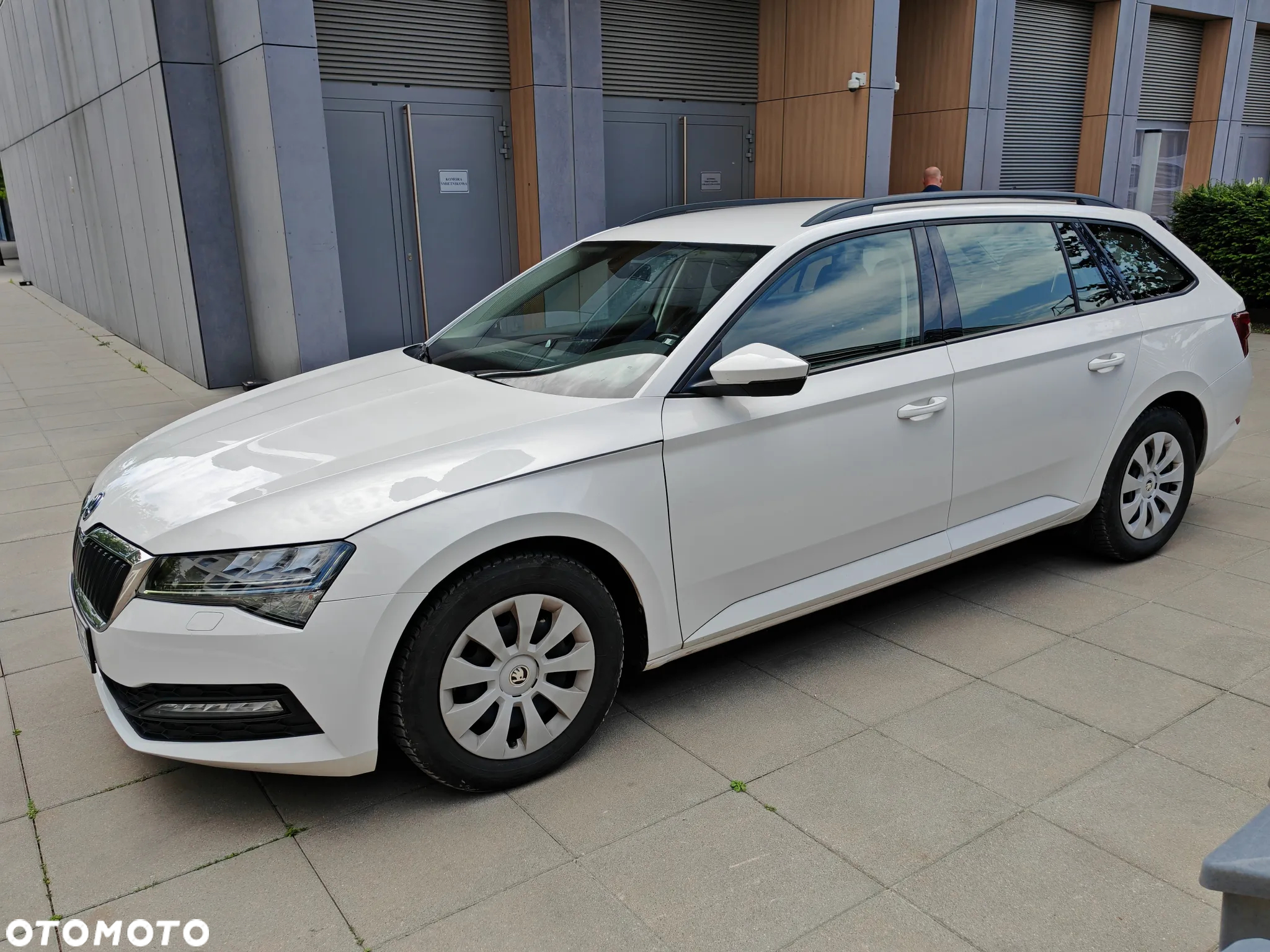 Skoda Superb 1.5 TSI ACT Active - 10