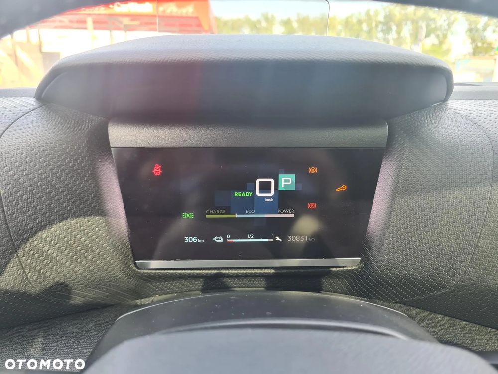 Citroën C4 EV136 50kWh Shine - 18