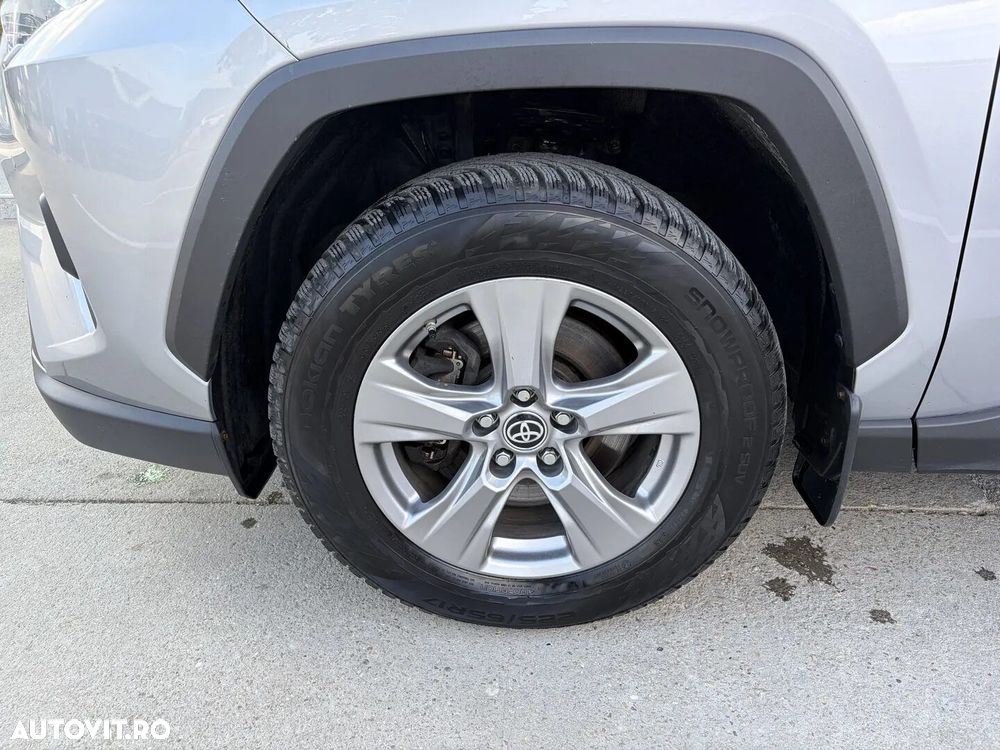 Toyota RAV4 - 32