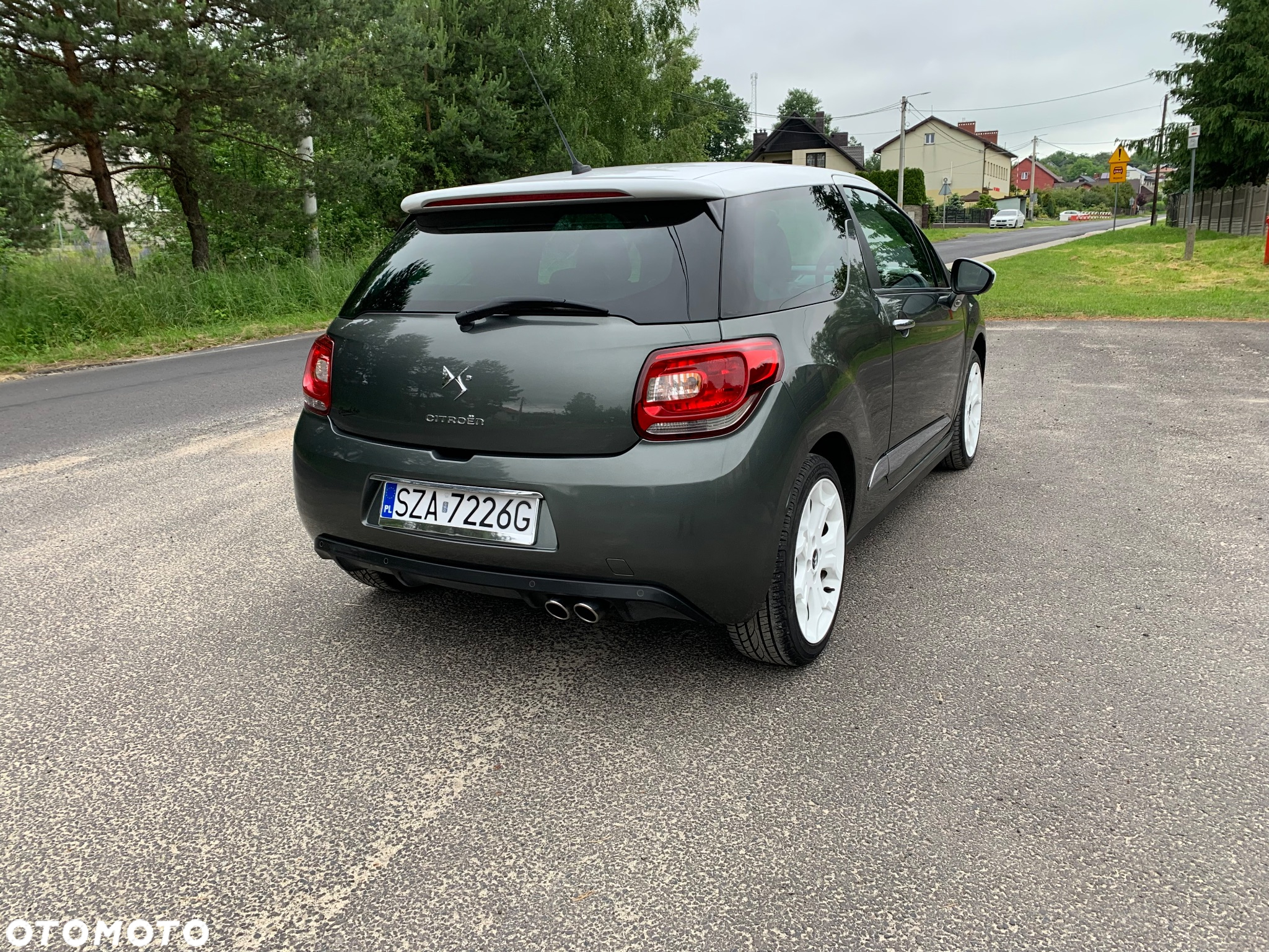 Citroën DS3 e-HDi 110 FAP SportChic - 11