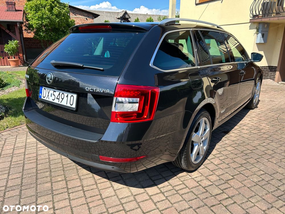 Skoda Octavia 1.5 TSI ACT Style - 10