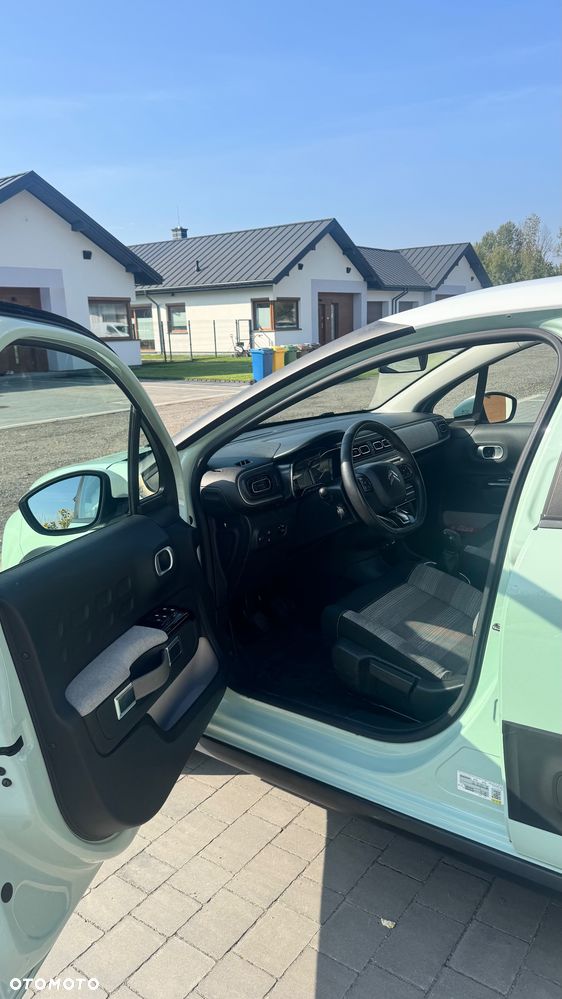 Citroën C3 1.2 PureTech Shine S&S - 6