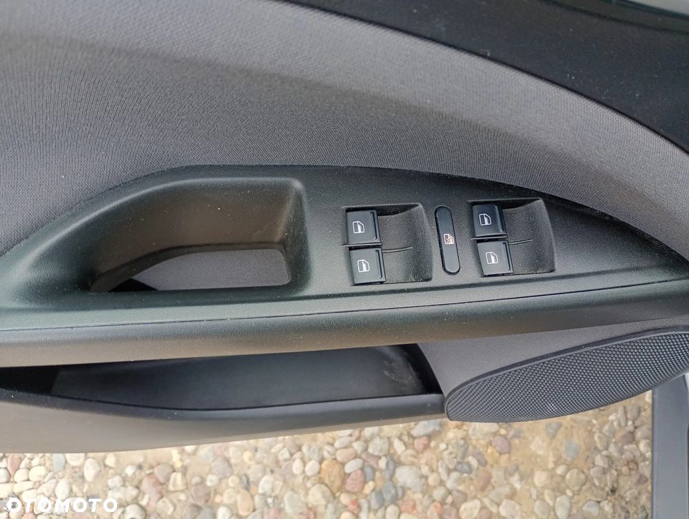 Seat Altea XL 1.6 TDI DPF CR Ecomotive Style - 29