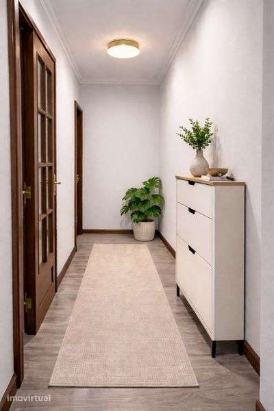 Vendo T1 Centro de Canelas - Grande imagem: 4/7