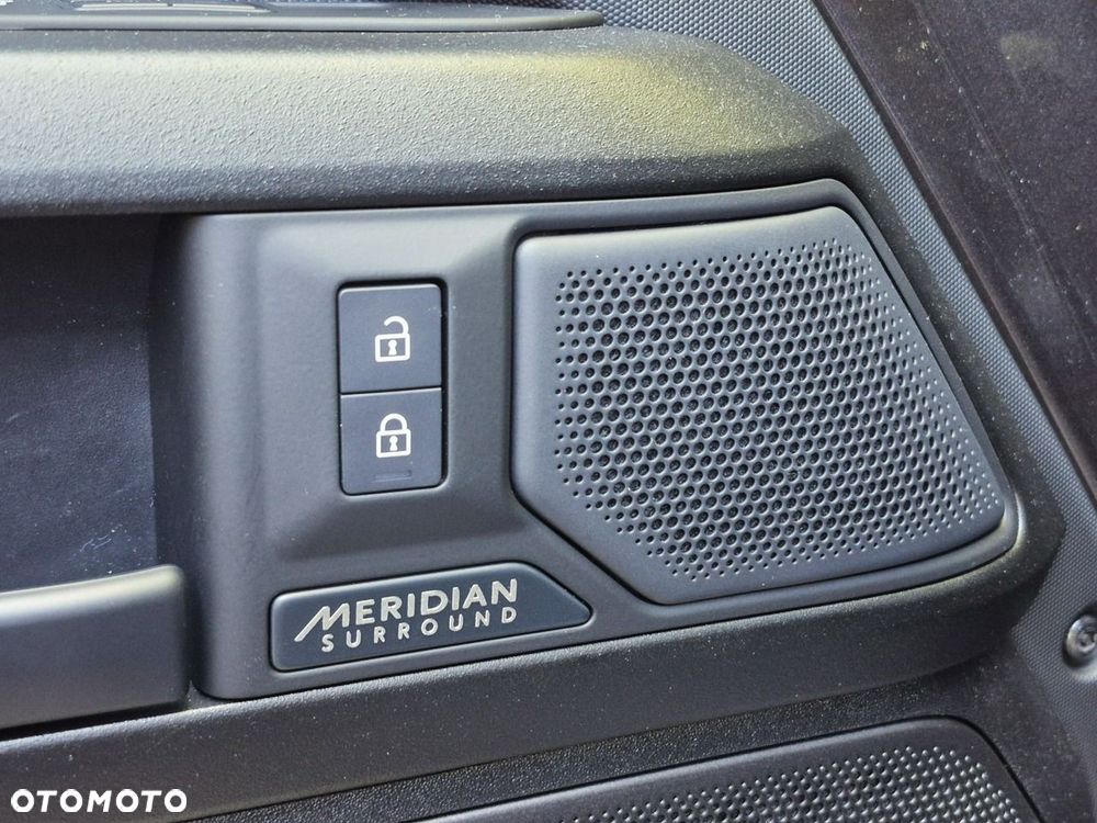 Land Rover Defender 110 P635 OCTA - 20