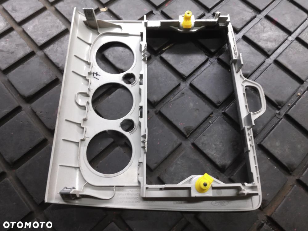 RAMKA RADIA FORD FOCUS MK2 SREBRNA - 4