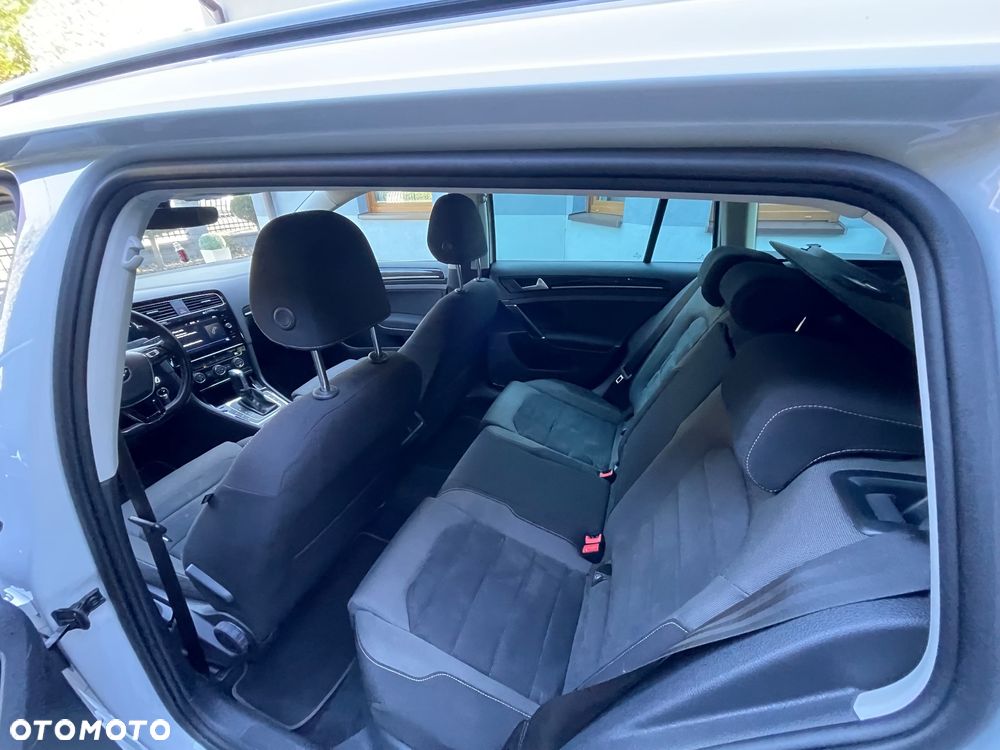 Volkswagen Golf 1.4 TSI BMT Highline DSG - 17