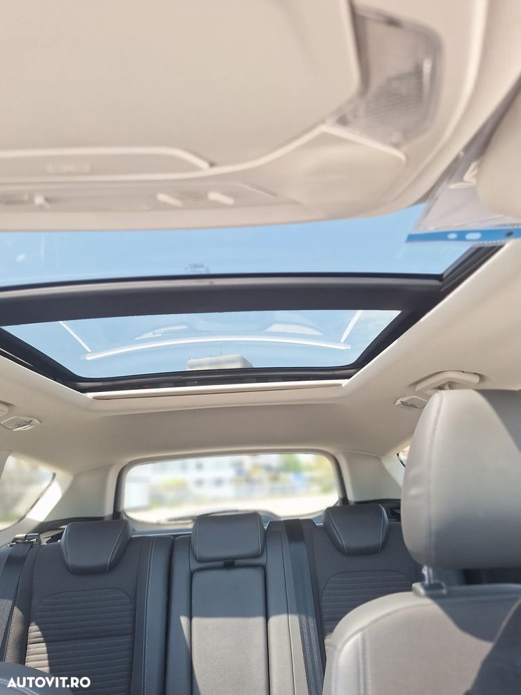 Ford Kuga - 5