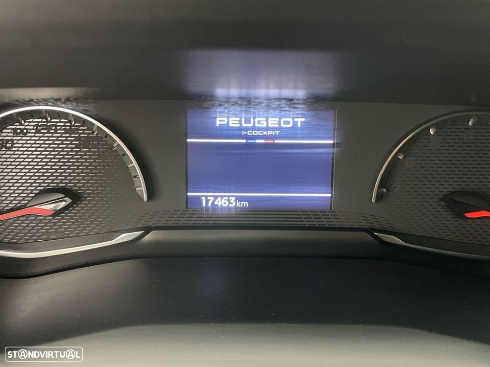 Peugeot 2008 1.2 PureTech Allure - 9