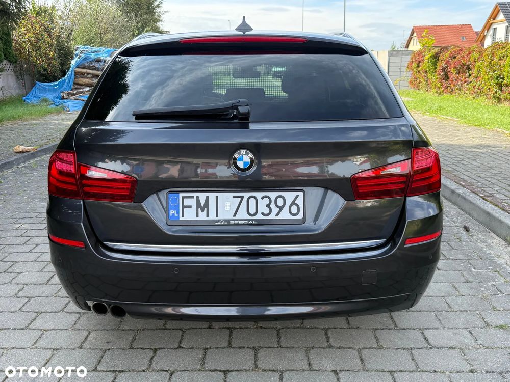 BMW Seria 5 530d Touring Luxury Line - 8