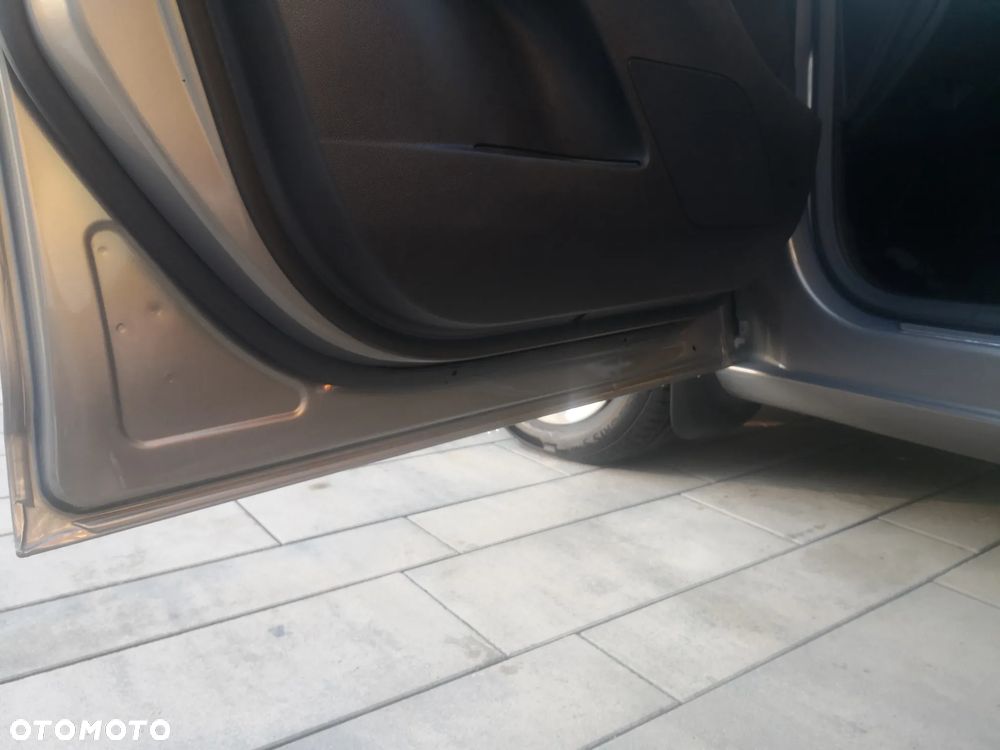 Opel Meriva - 27