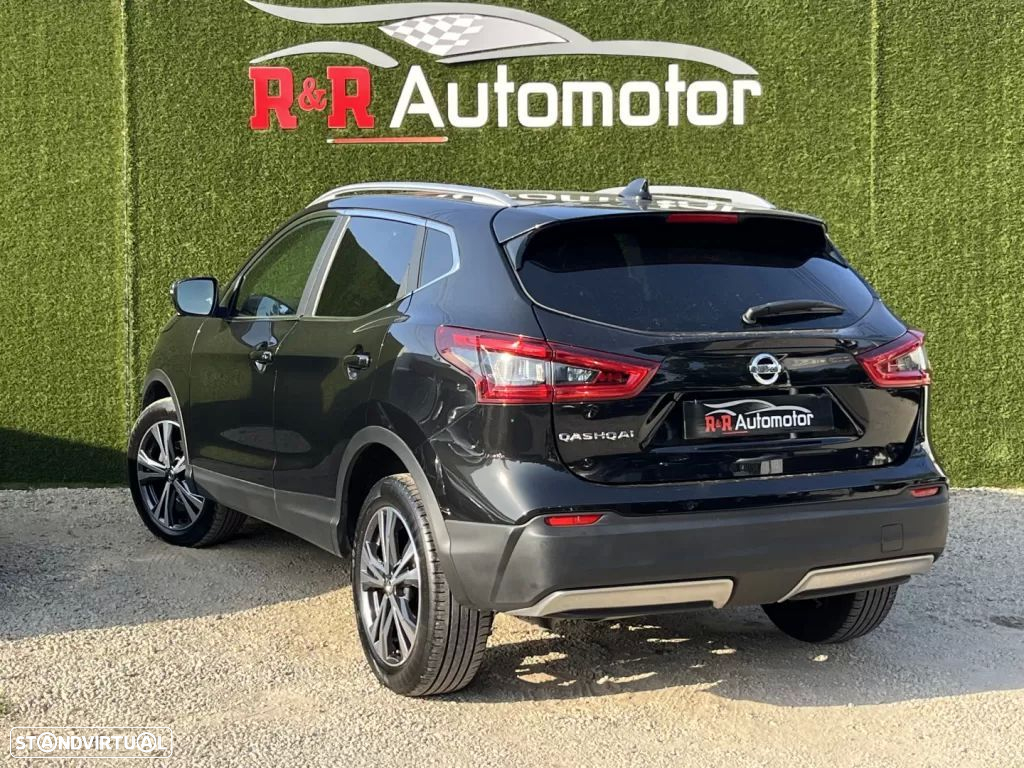 Nissan Qashqai 1.3 DIG-T N-Connecta DCT - 2