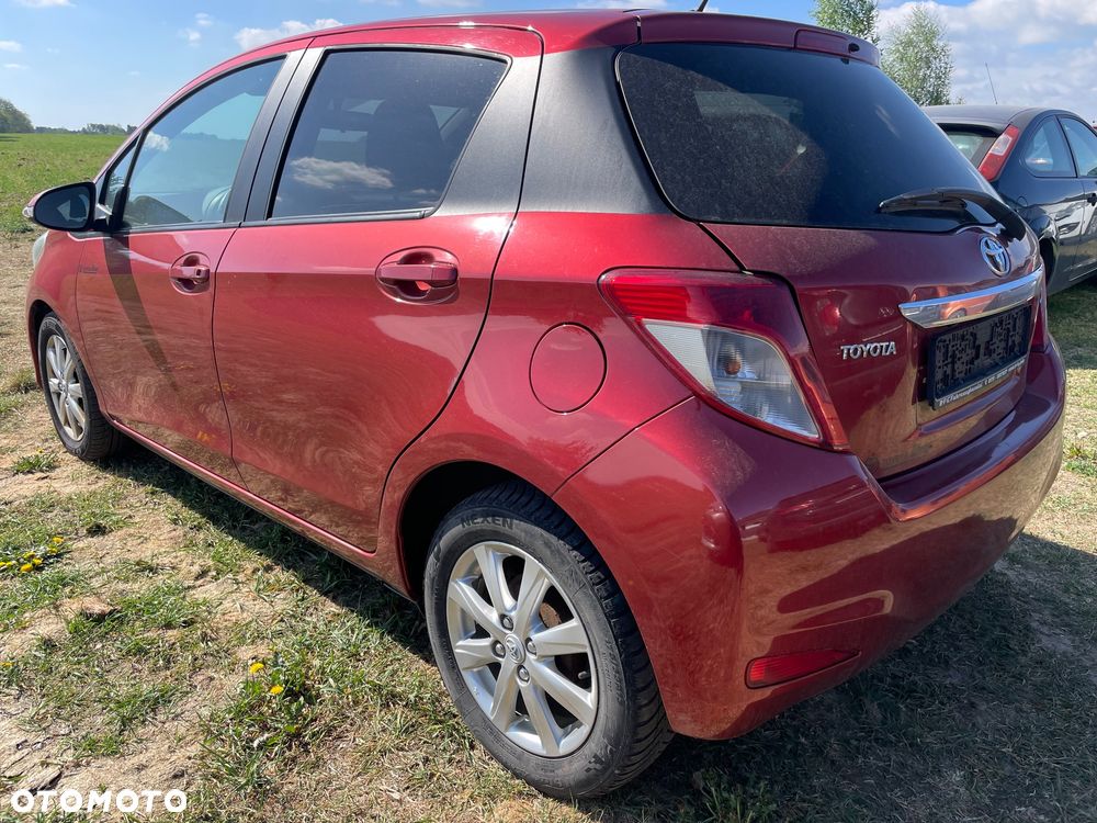 Toyota Yaris 1.33 Sol - 5