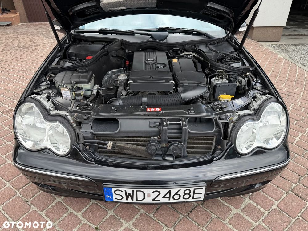 Mercedes-Benz Klasa C 200 Kompressor Automatik Avantgarde - 37