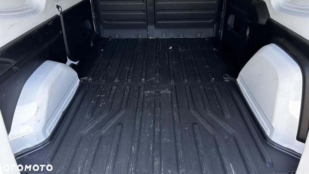 Mercedes-Benz Citan - 21