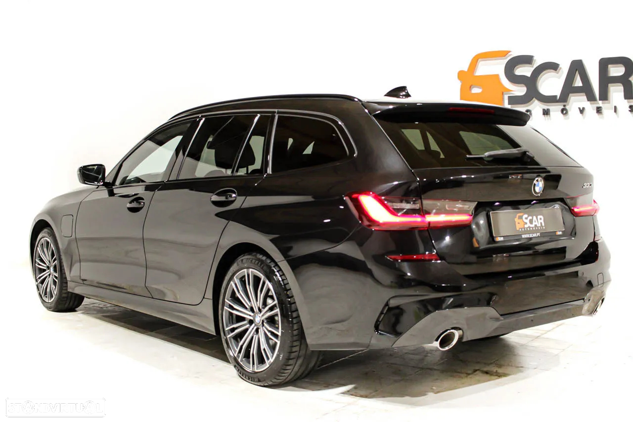 BMW 330 e Touring Pack M Auto - 4