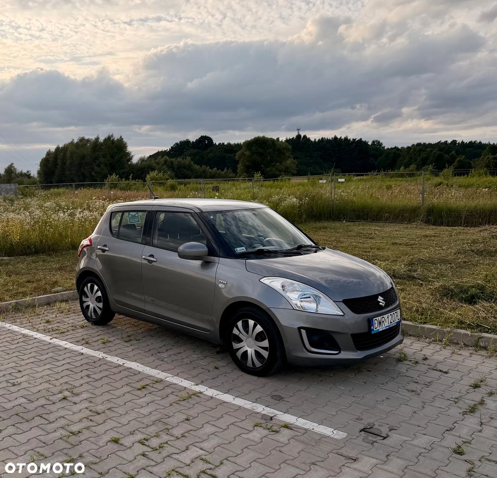 Suzuki Swift 1.3 DDiS Comfort - 14