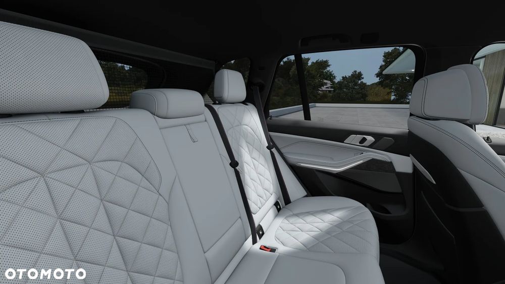 BMW X5 xDrive40i - 13