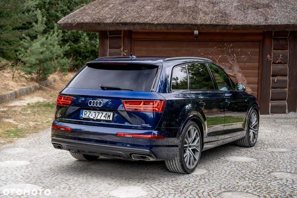 Audi Q7 - 5