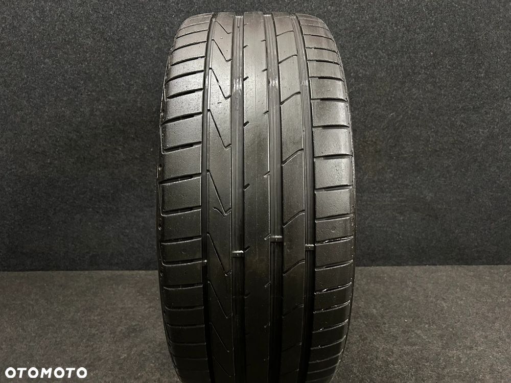 Hankook Ventus S1 Evo 2 235/40/19 98V XL 1szt. - 1
