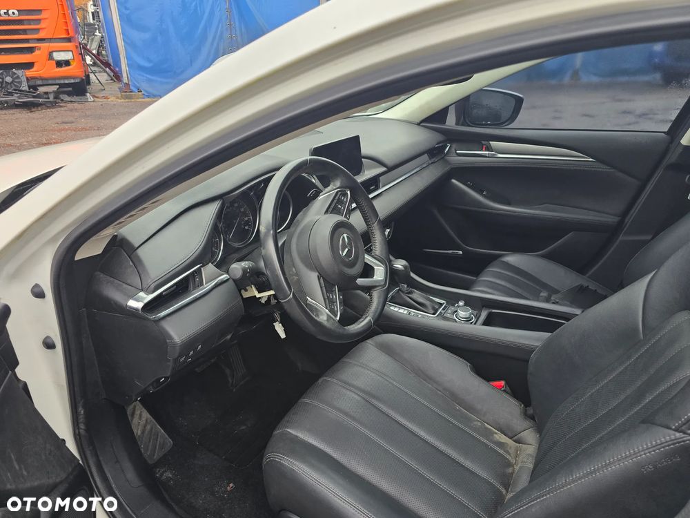Mazda 6 2.5 SKYPrestige - 11