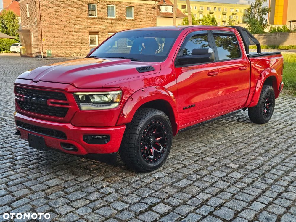 RAM 1500 Crew Cab Sport - 7