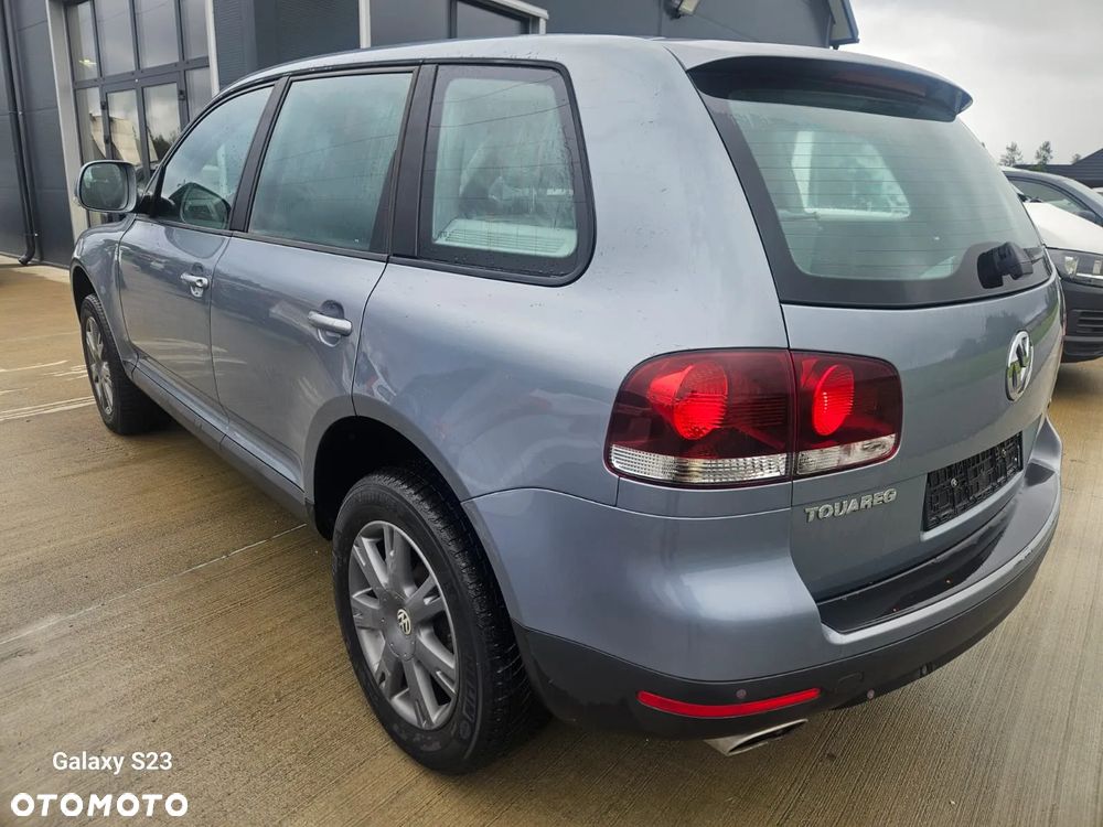 Volkswagen Touareg 3.0 V6 TDI DPF Automatik Exclusive Edition - 4
