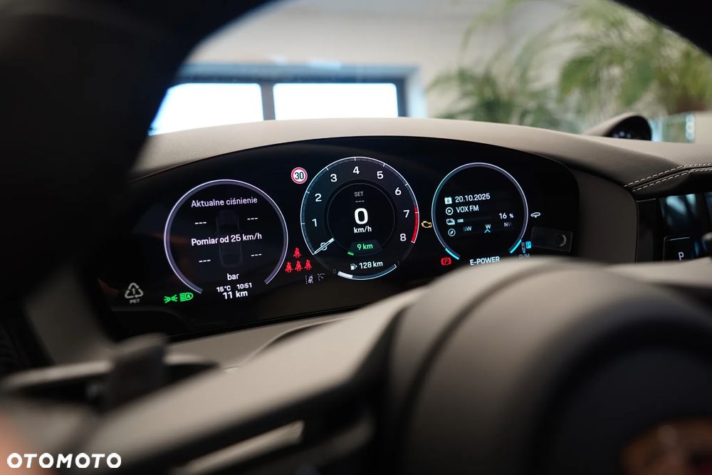 Porsche Panamera - 19