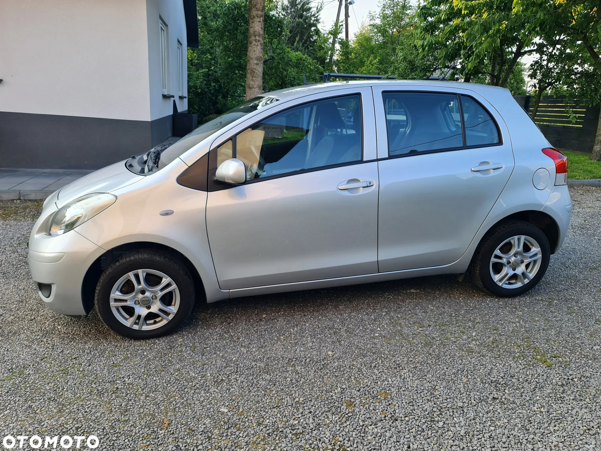 Toyota Yaris - 5
