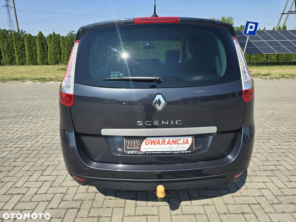 Renault Grand Scenic - 10