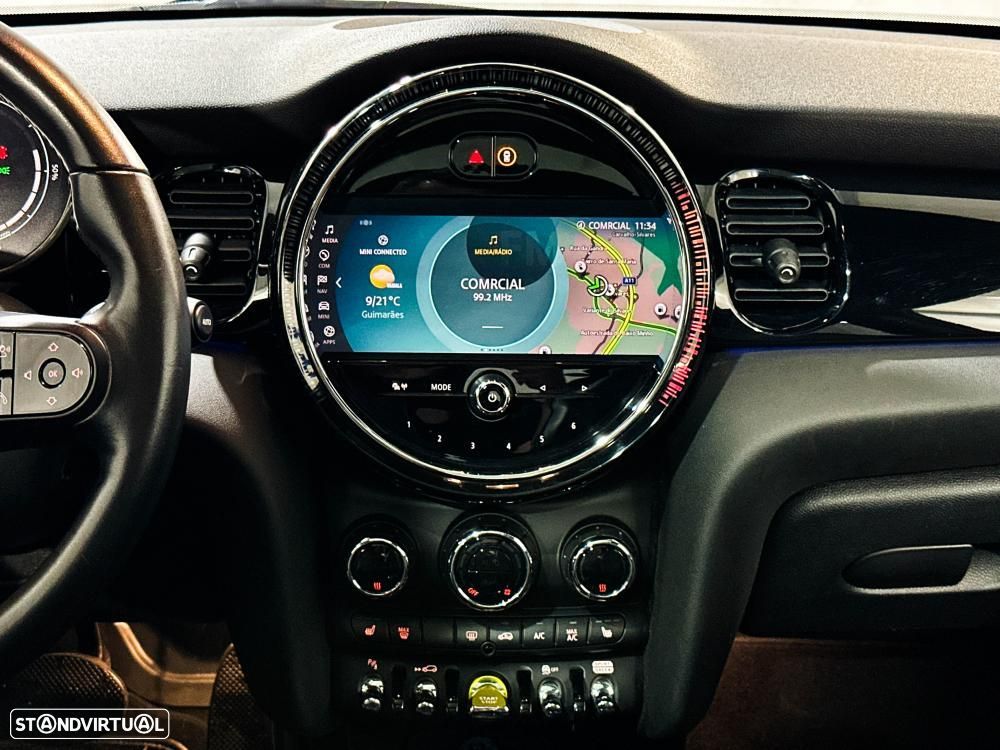 MINI 3 Portas Cooper SE Premium Classic - 23