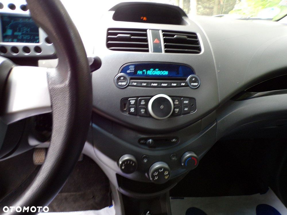 Chevrolet Spark - 21