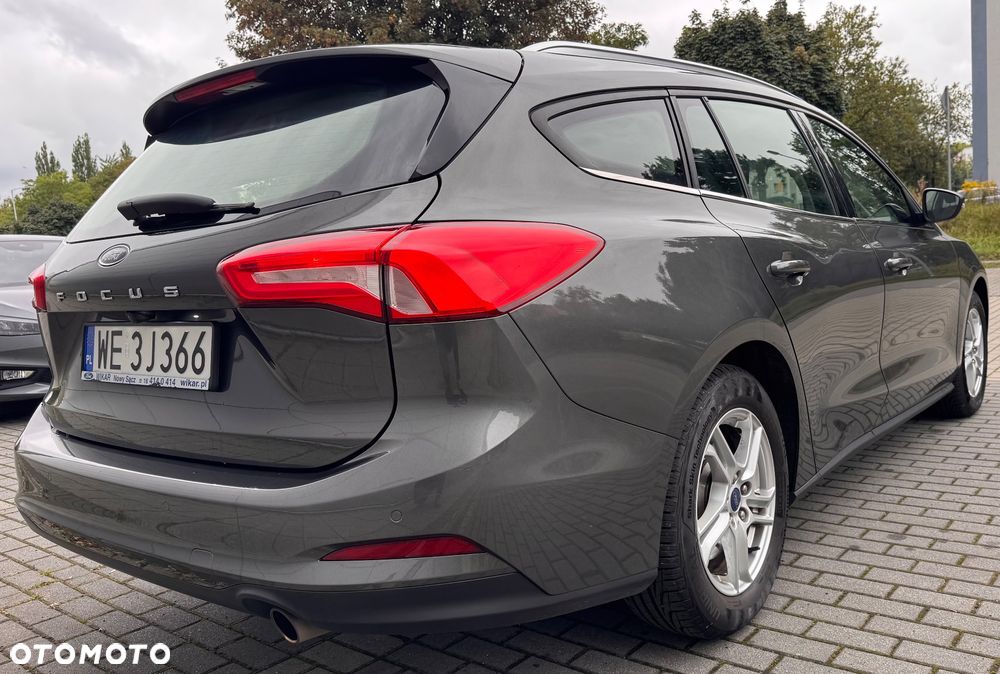 Ford Focus 1.0 EcoBoost Connected - 9