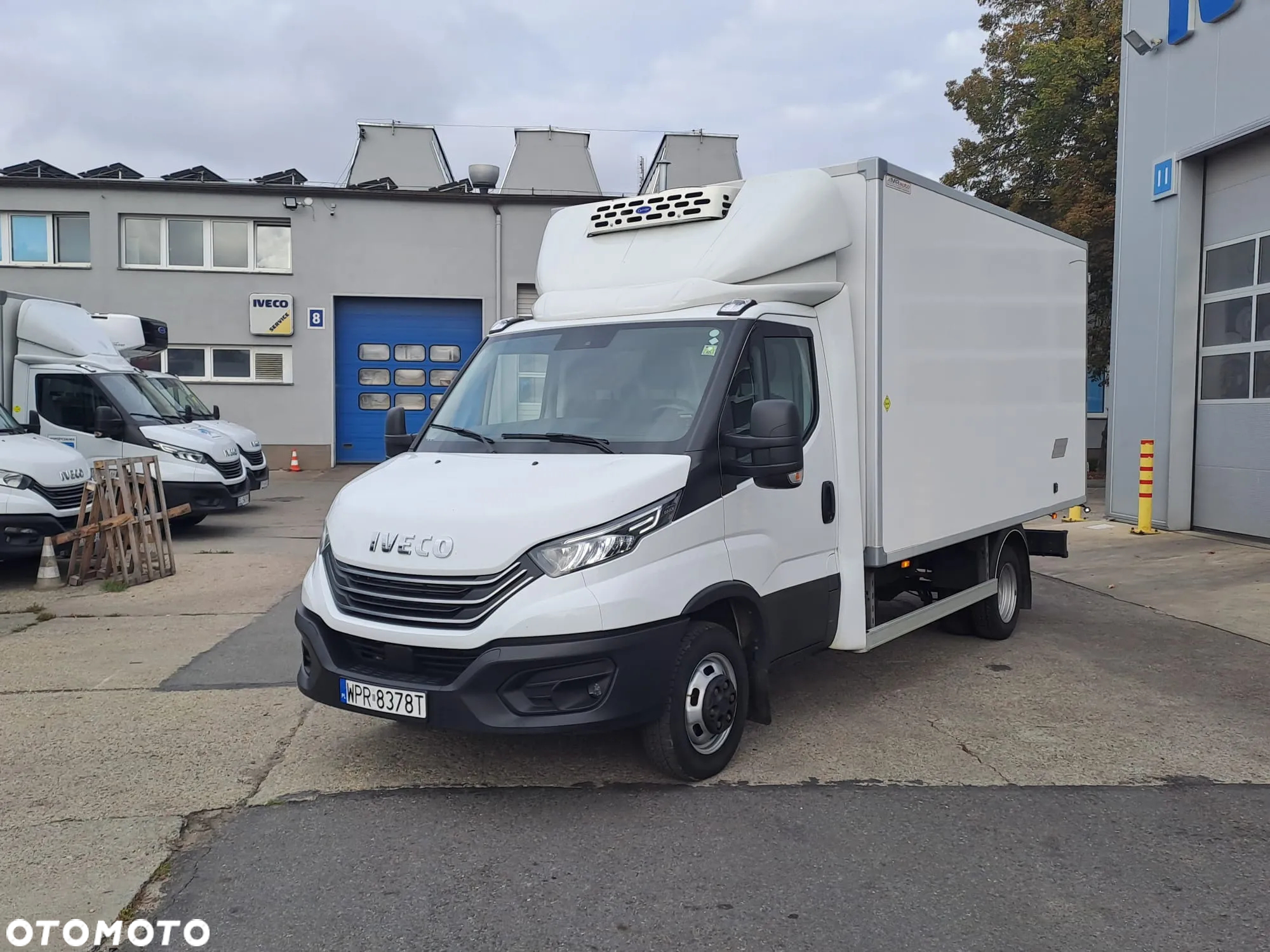 Iveco Daily 50C18 bliźniak  Izoterma 8EP  Full Led - 2