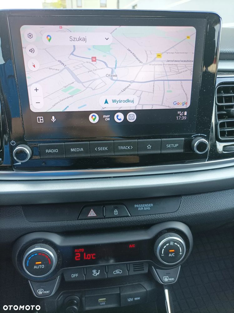 Kia Rio 1.2 L - 9