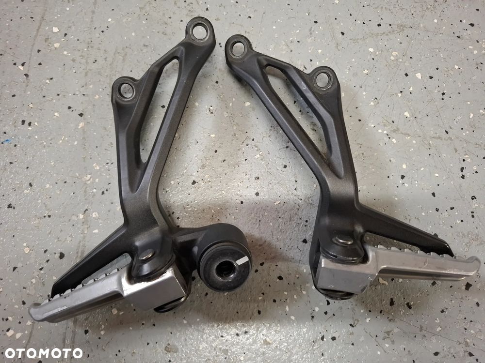 Kawasaki Z900 set podnóżek - 1