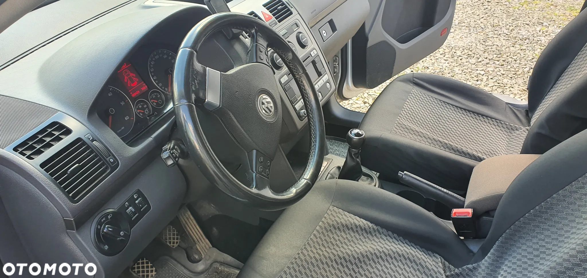 Volkswagen Touran 1.9 TDI Trendline - 8