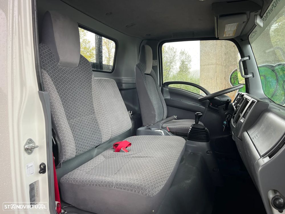 Isuzu NNR 35.120 - 14