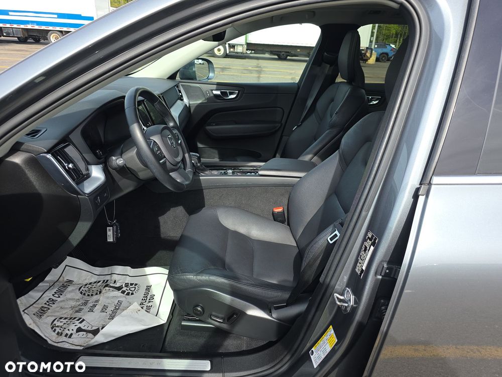 Volvo XC 60 T6 AWD Geartronic Momentum - 7