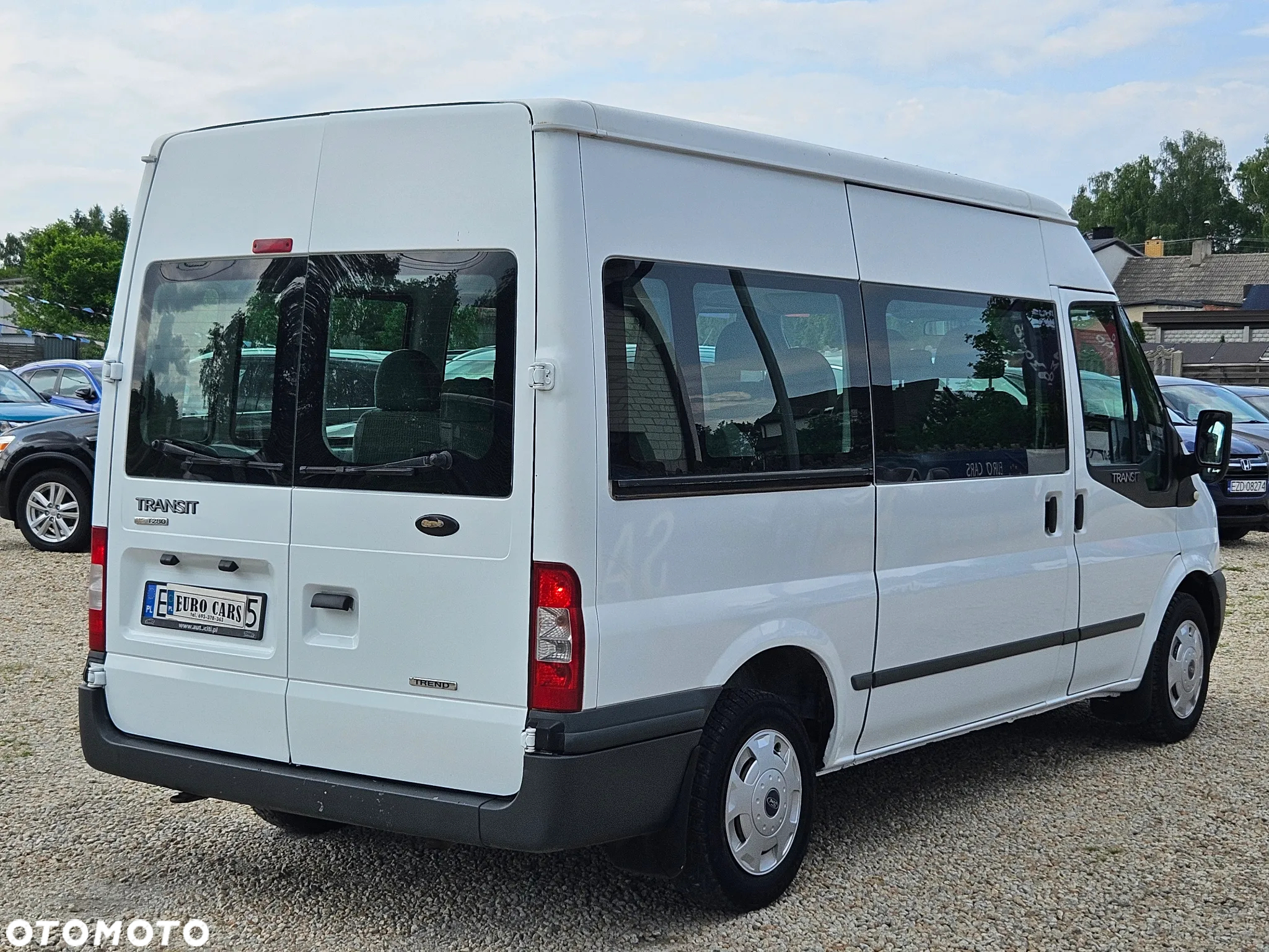 Ford Transit FT 350L Trend - 10