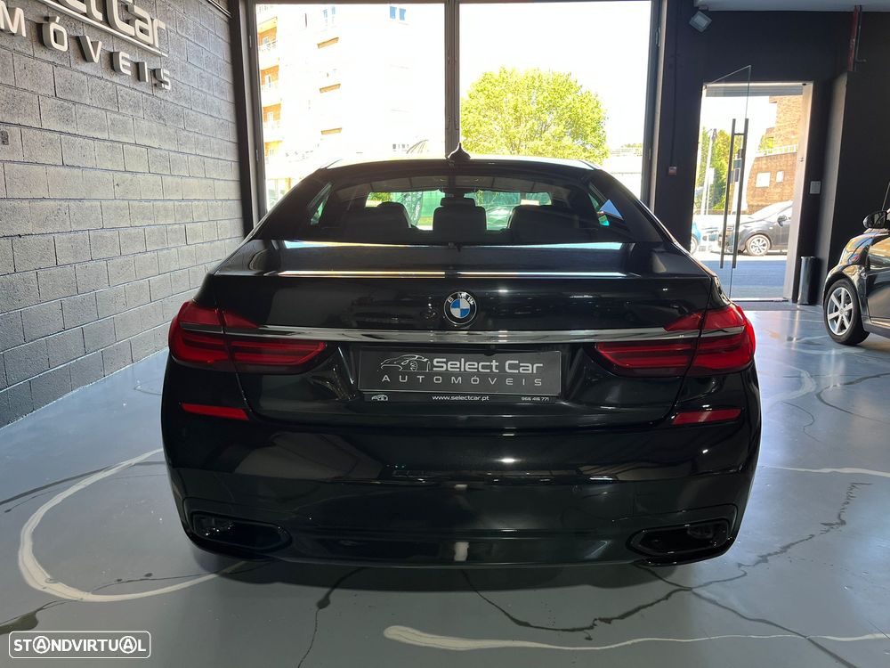 BMW 730 d Pack M - 7