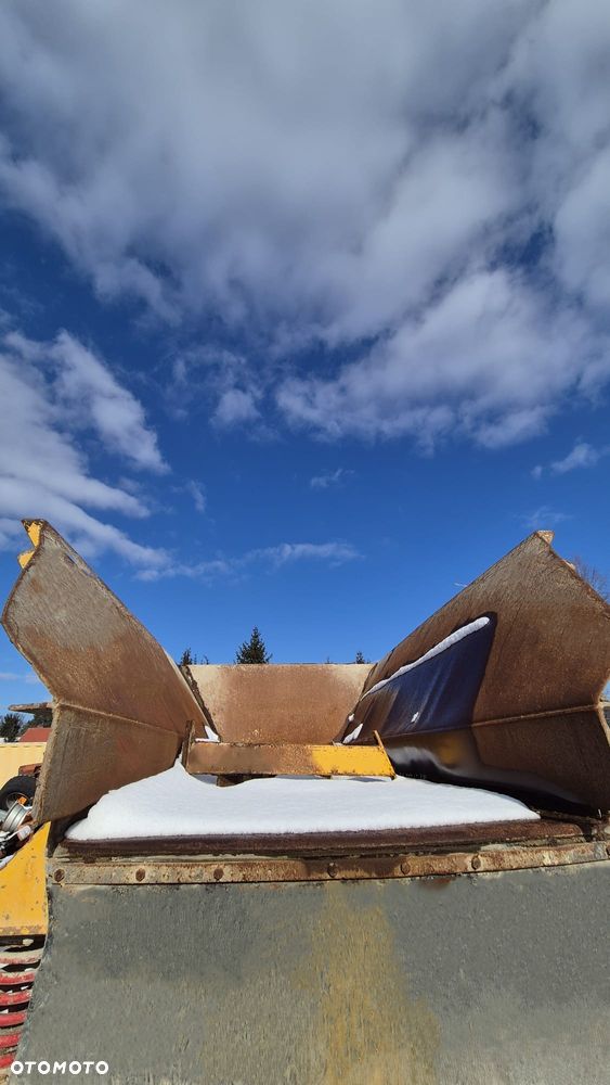 Powerscreen KOSZ ZASYPOWY 10 ton / 6 m3 - WSYP, HOPPER / TAŚMOCIĄG 15 m, 1200 mm taśma ( Finlay, McCloskey, Sandvik, Metso, Maximus, Kleemann, CAT ) - 10