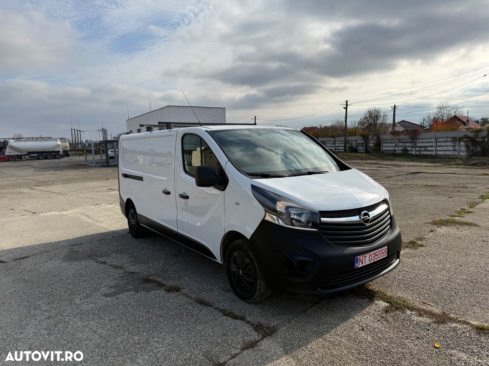 Opel Vivaro - 3