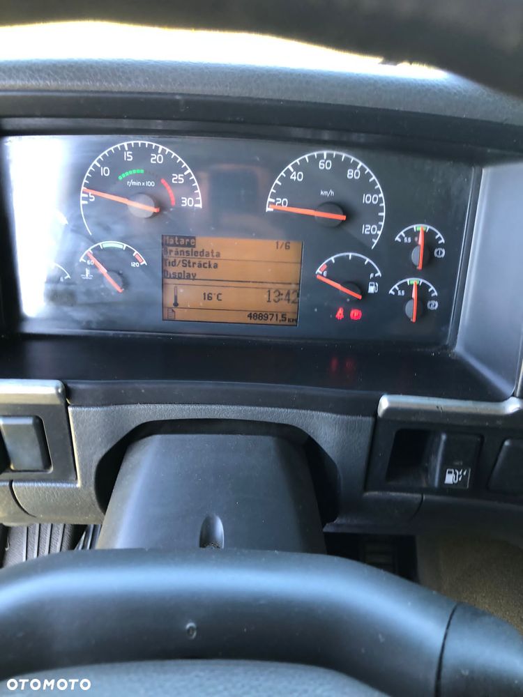 Volvo FM12 Palfinger 16TON/M Radio - 16