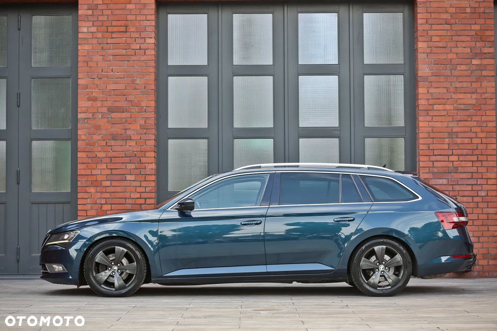 Skoda Superb 2.0 TDI 4x4 DSG Style - 10