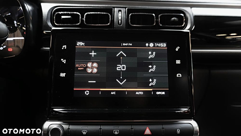 Citroën C3 1.2 PureTech Shine - 23